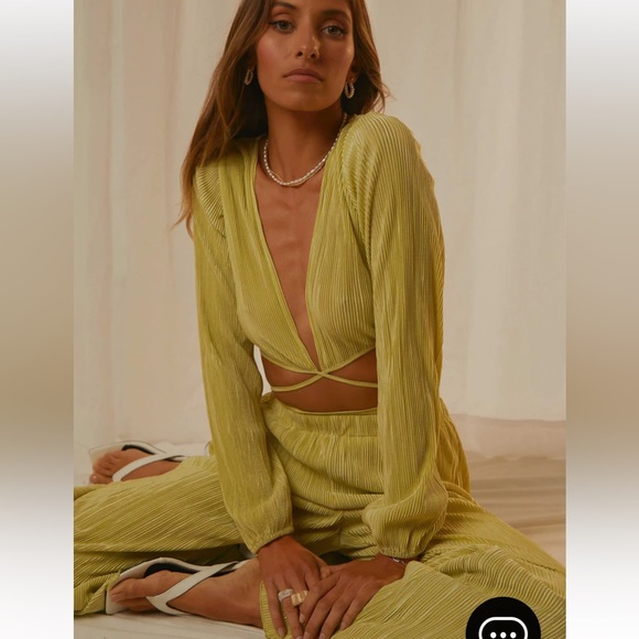 PEPPERMAYO SET - MALIBU DREAMING WRAP TOP and 90s MUSE PANTS (Full set) - Picture 5 of 7